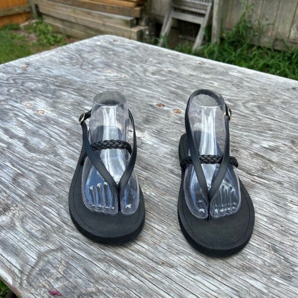 New Contempo Braided Sandal (Women)
Stuart Weitzman size 7‎